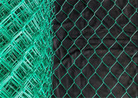 डायमंड शेप ग्रीन कोटेड चेन लिंक बाड़ 50 मिमी से 70 मिमी खोलने का आकार